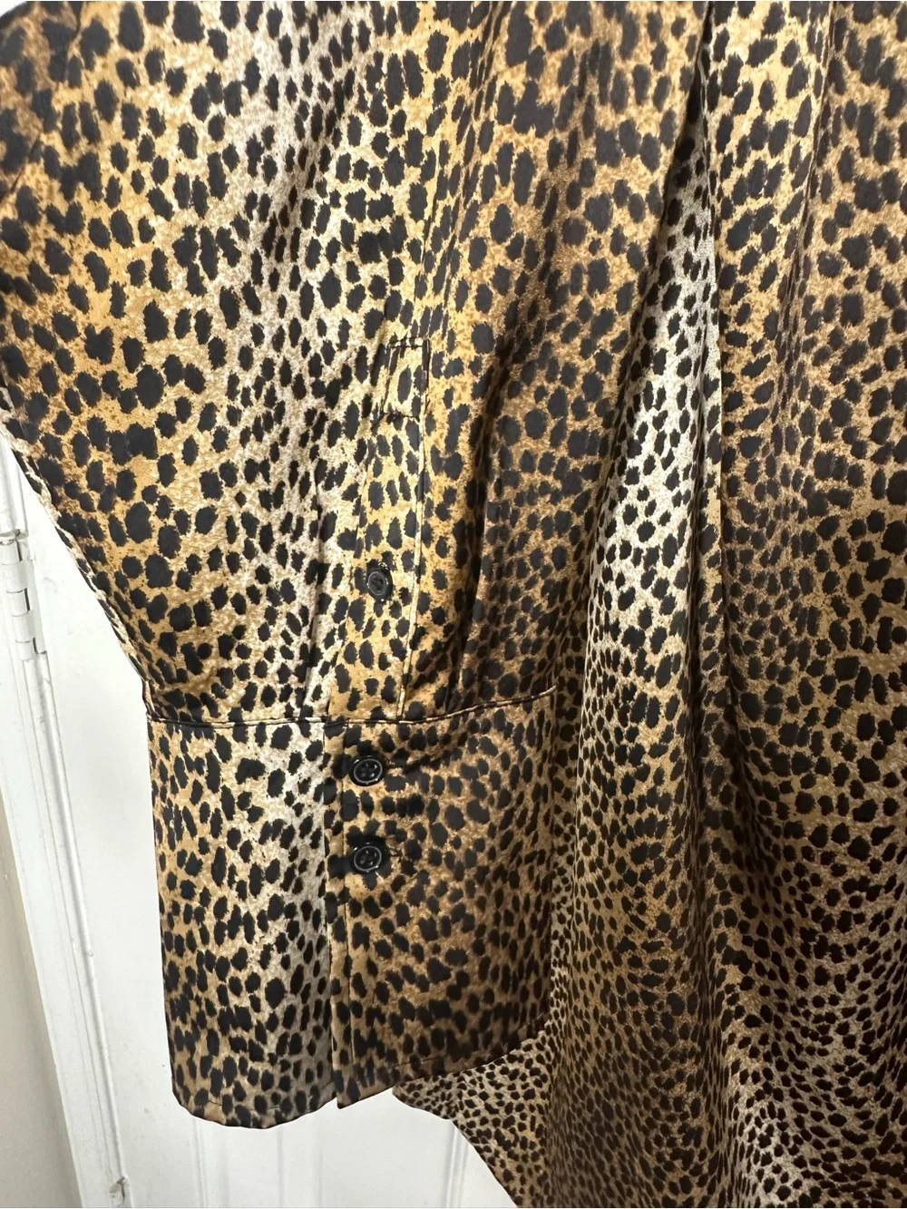 H&M XXL Leopard Print Satin Tie Neck Long Sleeve Shift Dress